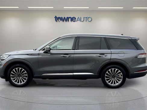 Used 2024 Lincoln Aviator Reserve w/ Elements Package Plus image 2