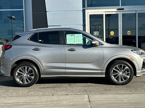 Used 2023 Buick Encore GX Select w/ Sport Touring Package image 3