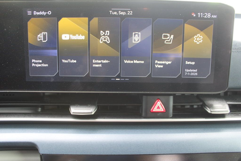 Certified 2025 Kia Carnival EX FWD image 50