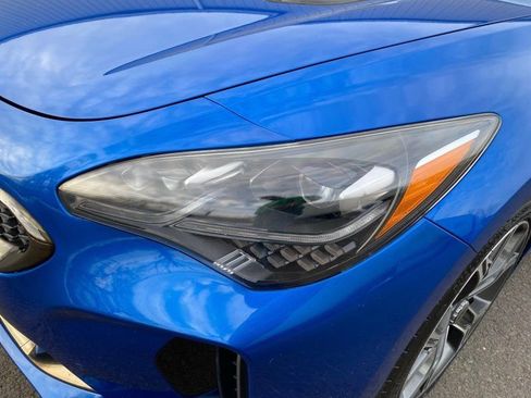 Used 2018 Kia Stinger GT image 4