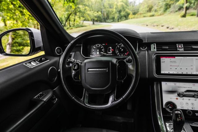 Used 2018 Land Rover Range Rover Sport HSE AWD/4WD image 15
