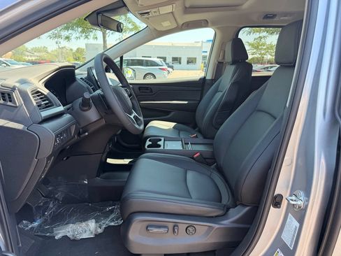 New 2026 Honda Odyssey EX-L image 11