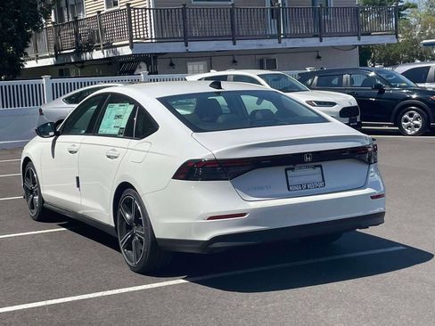 New 2026 Honda Accord Touring image 9
