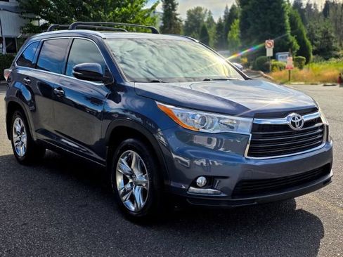 Used 2015 Toyota Highlander Limited AWD/4WD image 1