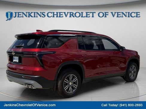 New 2026 Chevrolet Traverse LT FWD image 5