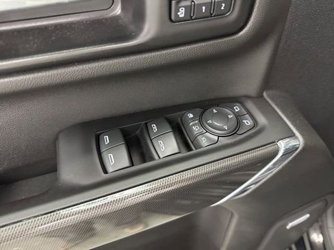 Used 2022 GMC Sierra 3500 AT4 w/ AT4 Preferred Package image 20