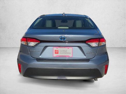 Certified 2023 Toyota Corolla LE image 6