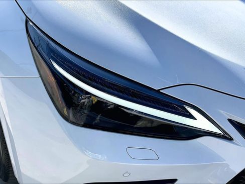 Used 2024 Lexus NX 450h+ F Sport image 27