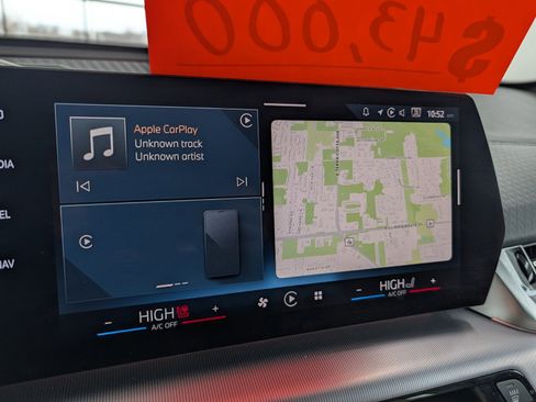 Used 2025 BMW X2 xDrive28i w/ Convenience Package image 20