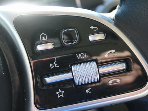 Certified 2020 Mercedes-Benz GLC 300 image 35