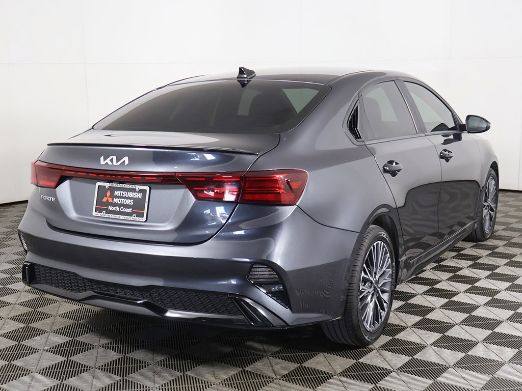 Used 2023 Kia Forte GT-Line w/ GT-Line Technology Package FWD image 9