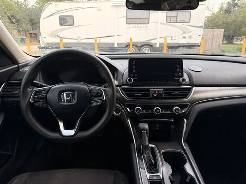 Used 2019 Honda Accord LX image 14