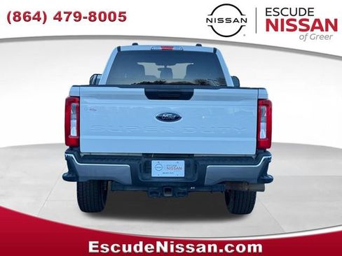 Used 2025 Ford F250 XLT AWD/4WD image 4
