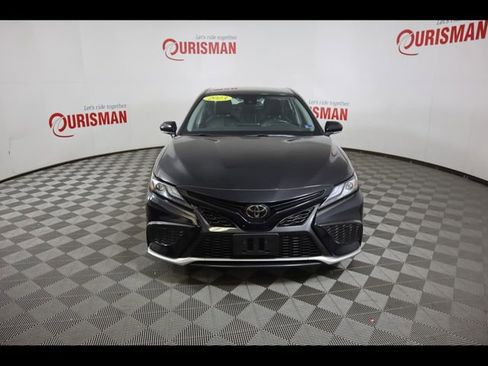 Used 2023 Toyota Camry XSE FWD image 12