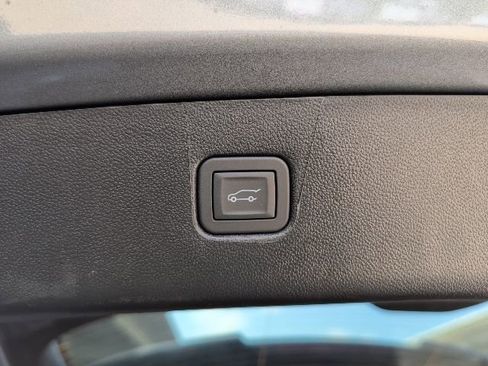 New 2025 Chevrolet Blazer LT w/ Sound & Technology Package image 11