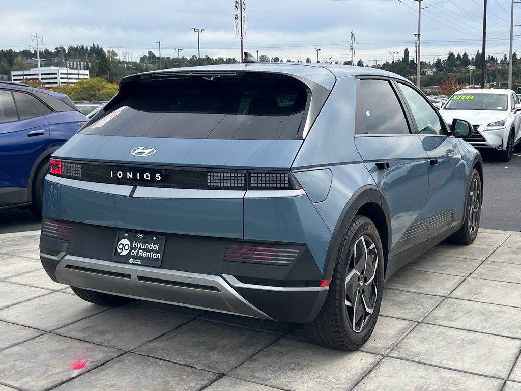 Certified 2024 Hyundai Ioniq 5 SEL RWD image 5