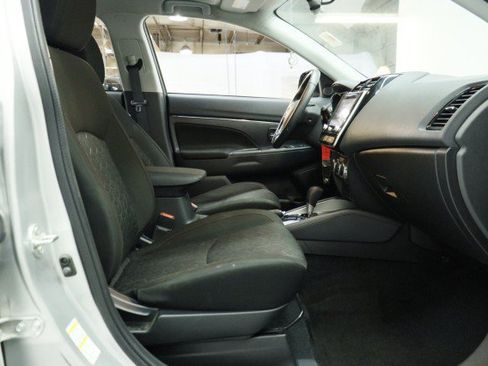 Used 2023 Mitsubishi Outlander Sport LE AWD/4WD image 22