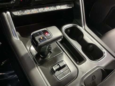 Used 2022 GMC Sierra 1500 Denali w/ Denali Reserve Package image 30