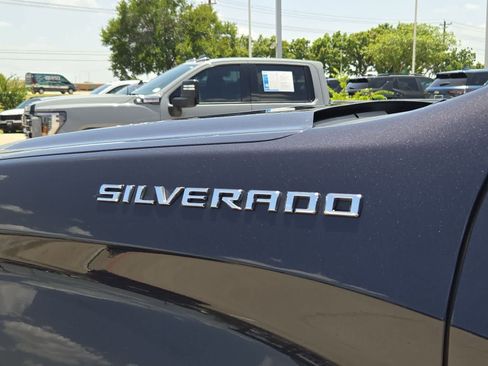 Used 2024 Chevrolet Silverado 1500 RST w/ Texas Edition Plus AWD/4WD image 11