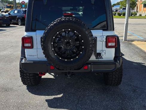 Used 2020 Jeep Wrangler Unlimited Rubicon AWD/4WD image 8