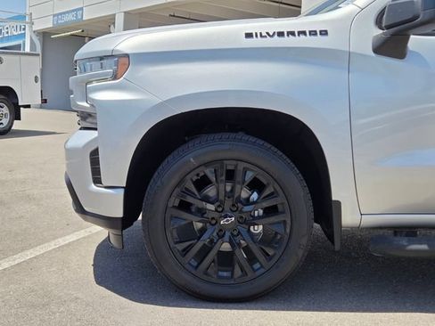 Certified 2021 Chevrolet Silverado 1500 RST w/ Rally Edition AWD/4WD image 9
