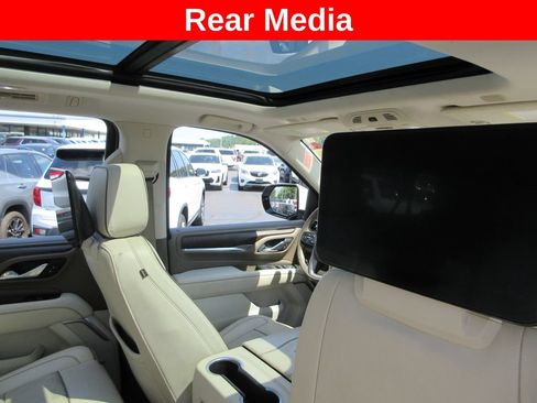 Used 2021 GMC Yukon XL Denali w/ Denali Ultimate Package AWD/4WD image 20