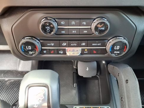 New 2026 Ford Bronco Raptor AWD/4WD image 24