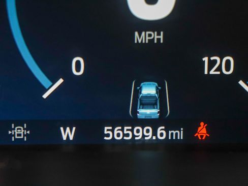 Used 2021 Ford F150 Lariat w/ Equipment Group 502A High image 17