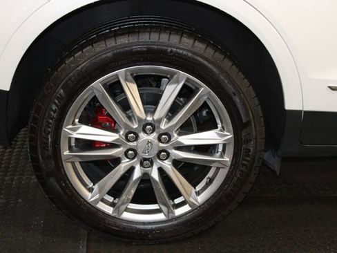 Certified 2024 Cadillac XT5 Sportv w/ Technology Package AWD/4WD image 38