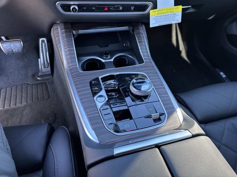 New 2026 BMW X7 xDrive40i w/ Executive Package image 25