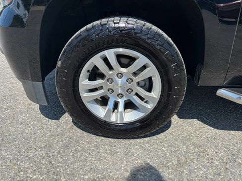 Used 2019 Chevrolet Tahoe LT AWD/4WD image 10