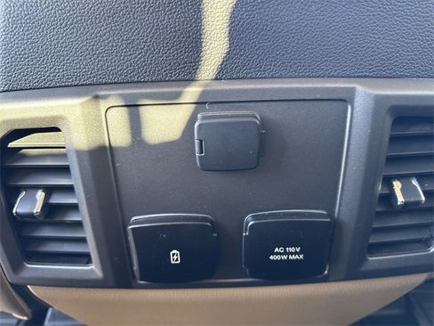 Used 2019 Ford F150 XLT w/ Equipment Group 302A Luxury image 24