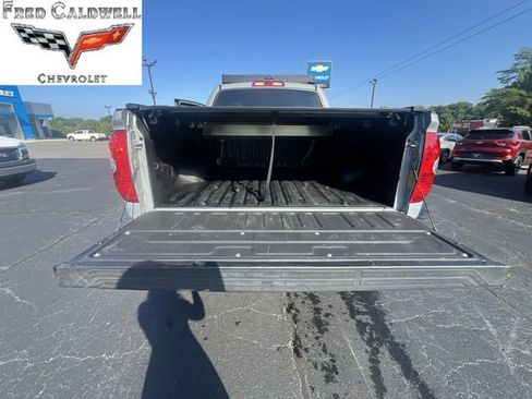 Used 2020 Toyota Tundra SR5 w/ SR5 Upgrade Package RWD image 30