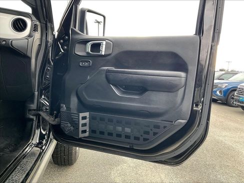Used 2021 Jeep Wrangler Unlimited Sport AWD/4WD image 11