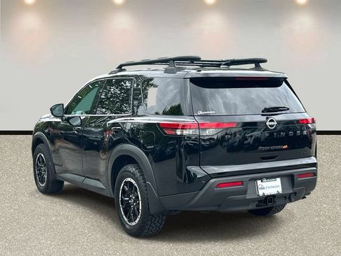 Used 2025 Nissan Pathfinder Rock Creek AWD/4WD image 7