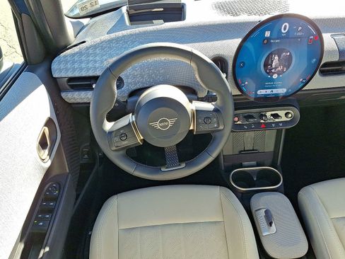 Used 2025 MINI Cooper S image 11