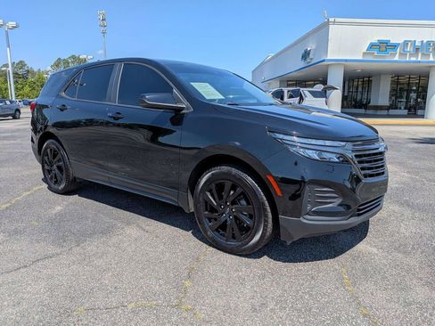 Used 2024 Chevrolet Equinox LS w/ Midnight Edition FWD image 1
