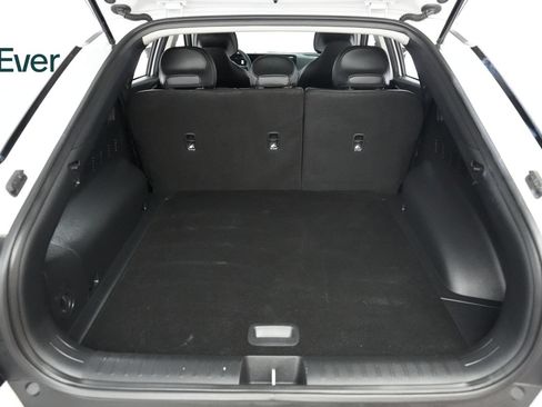 Used 2025 Kia EV6 Light w/ Light LR Technology Package RWD image 8