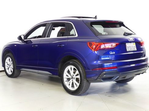 Used 2022 Audi Q3 2.0T Premium w/ Convenience Package image 9