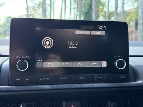Used 2024 Honda CR-V EX image 28