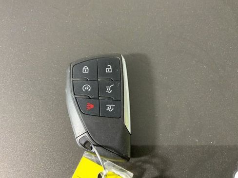 Used 2021 Chevrolet Suburban High Country w/ Premium Package image 54