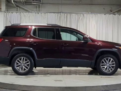 Used 2017 GMC Acadia SLE w/ Driver Alert Package I image 11