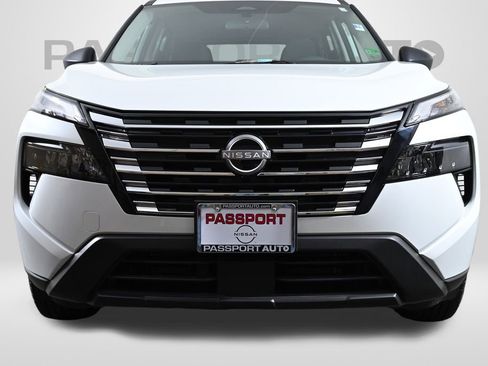 Certified 2025 Nissan Rogue S image 2