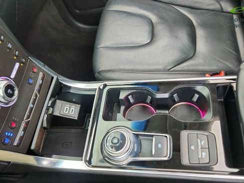 Used 2020 Ford Edge Titanium w/ Equipment Group 301A FWD image 49