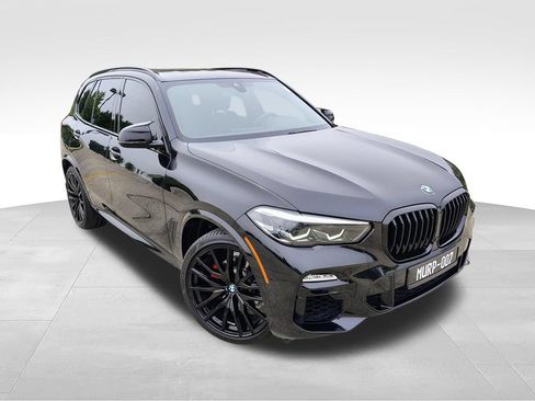 Used 2021 BMW X5 sDrive40i w/ M Sport Package RWD image 2