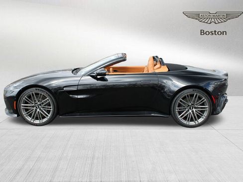 New 2026 Aston Martin V8 Vantage Convertible RWD image 6