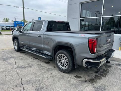 Used 2021 GMC Sierra 1500 SLE AWD/4WD image 4