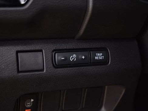 New 2026 Nissan Frontier SV image 12