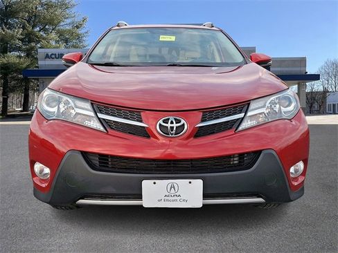 Used 2015 Toyota RAV4 XLE image 2