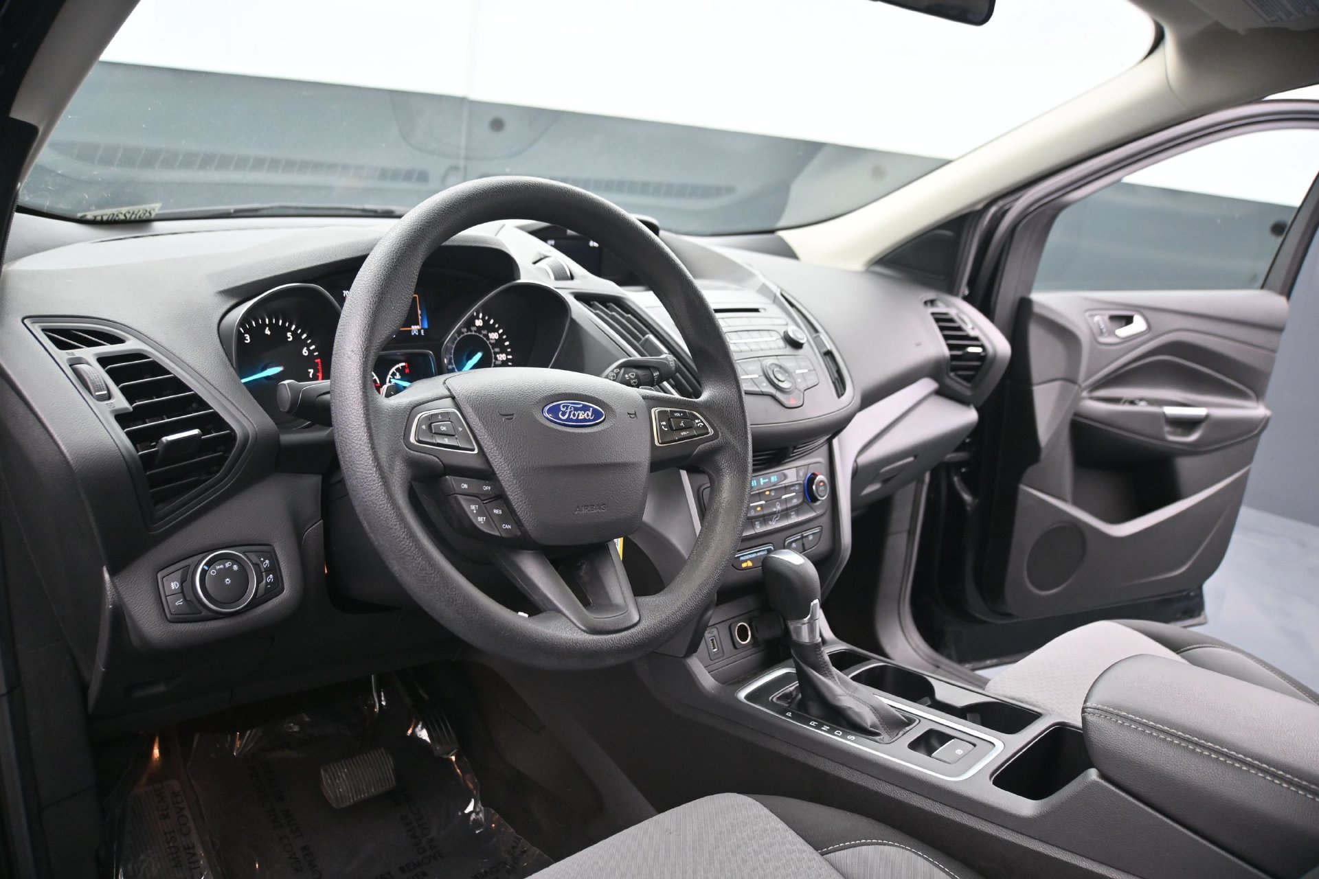 Used 2017 Ford Escape SE AWD/4WD image 21